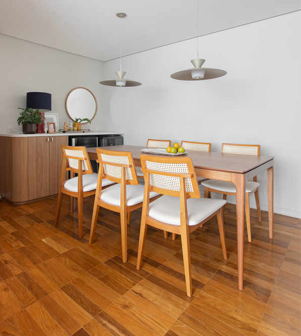 QUANTAS CADEIRAS CABEM EM CADA TAMANHO DE MESA? O GUIA COMPLETO DE MEDIDAS E CONFORTO