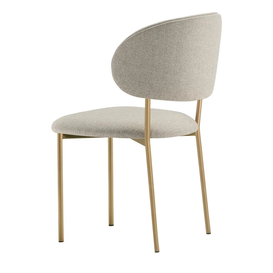 cadeira em metal dourado lumi