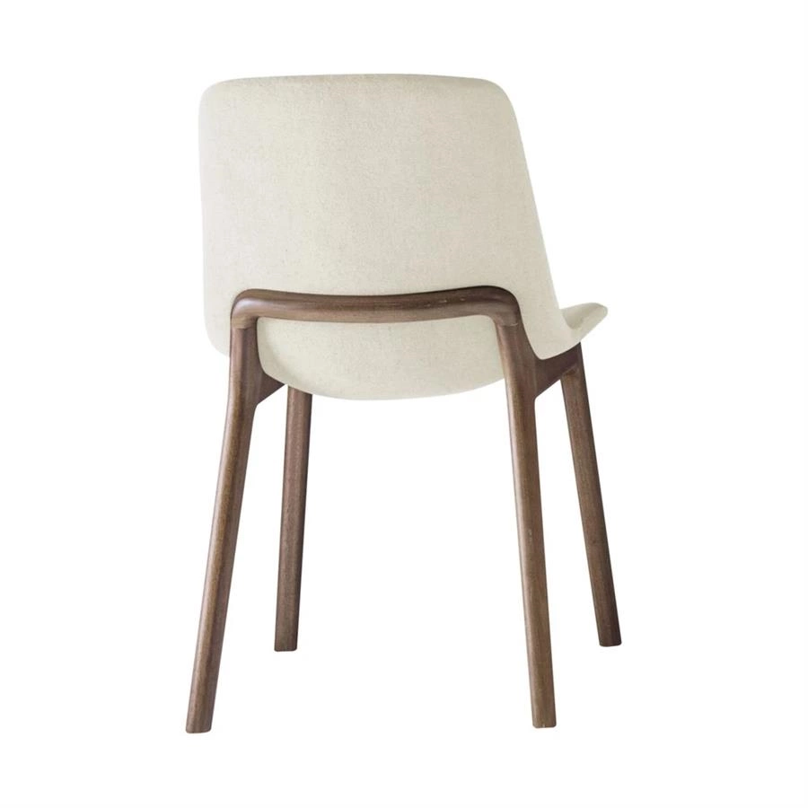 cadeira estofada base em madeira marbella