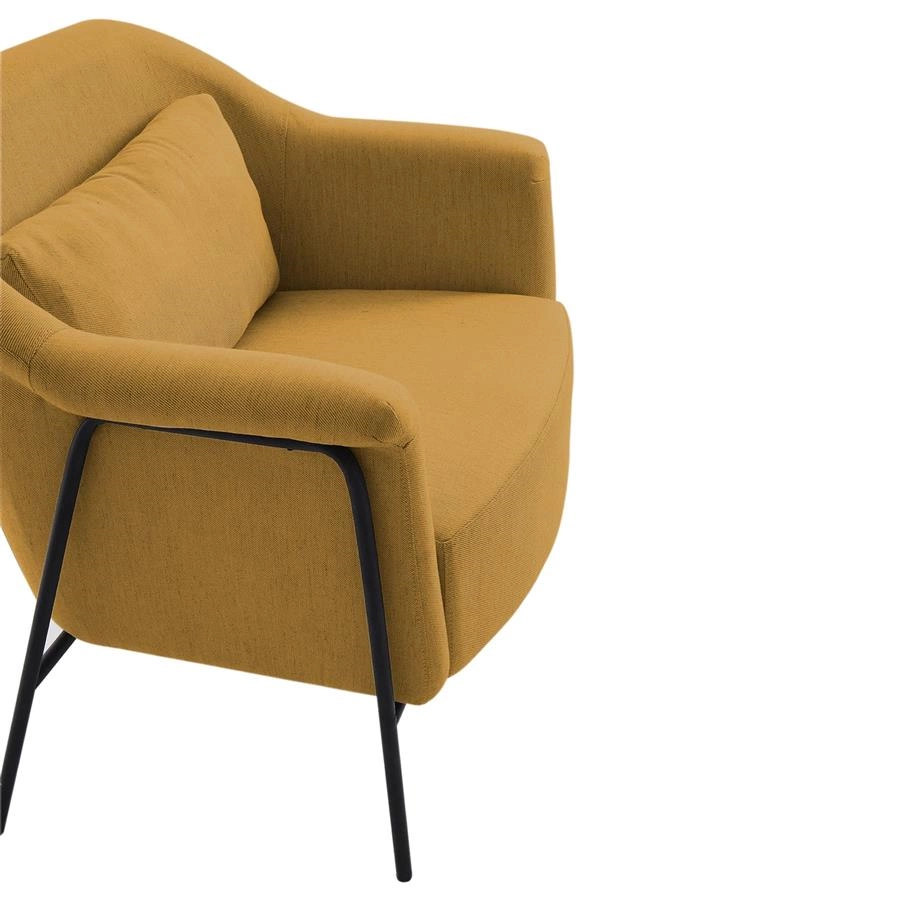 poltrona estofada em metal ginza