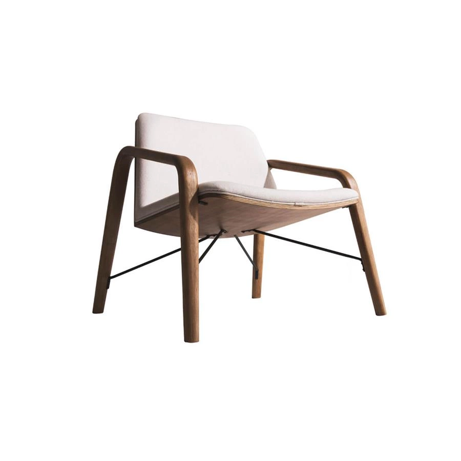 poltrona em madeira zera